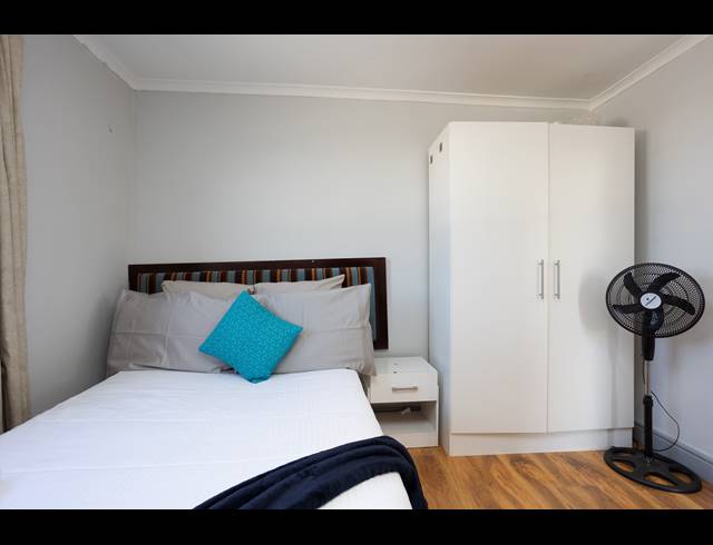 3 bed property to rent in WOODSTOCK